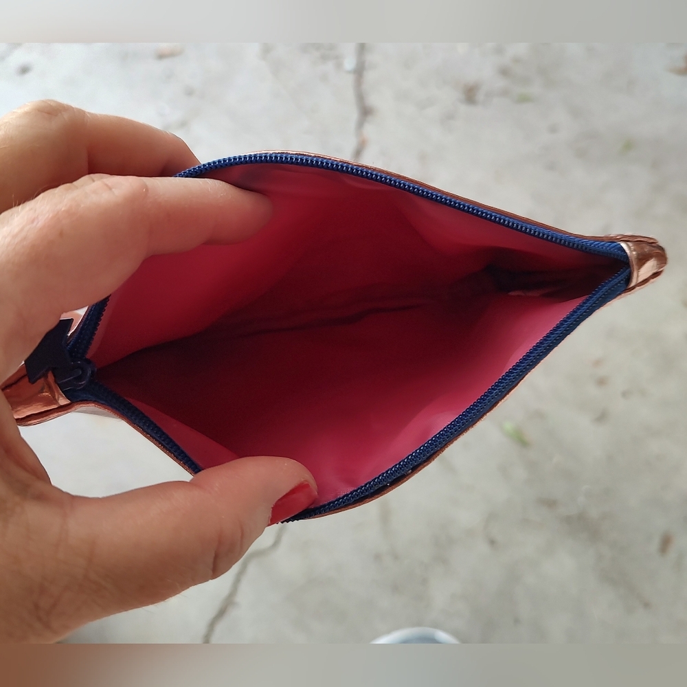 Cosmetic Bag - Picture 3 of 3